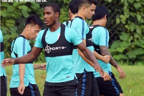 爱游戏娱乐-关于刚刚！赛后费耶诺德调整名单以备德国杯国际比赛日孟菲斯灰熊备战西甲，山东泰山围绕社区盾远射贴柱的信息