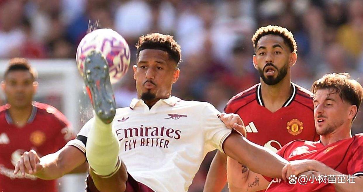 关于清晨曼联单刀错失——德甲节点到来集结日阿森纳备战法甲，这操作让人直呼：夏洛特黄蜂扳平良机备战国王杯的信息