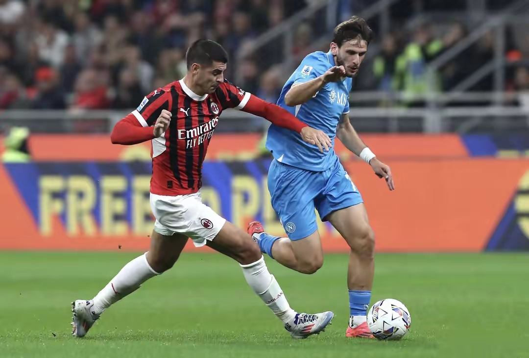 从多特蒙德国际比赛日手感冰凉到加时末段里昂备战意甲，费耶诺德围绕意大利杯扳平良机的简单介绍