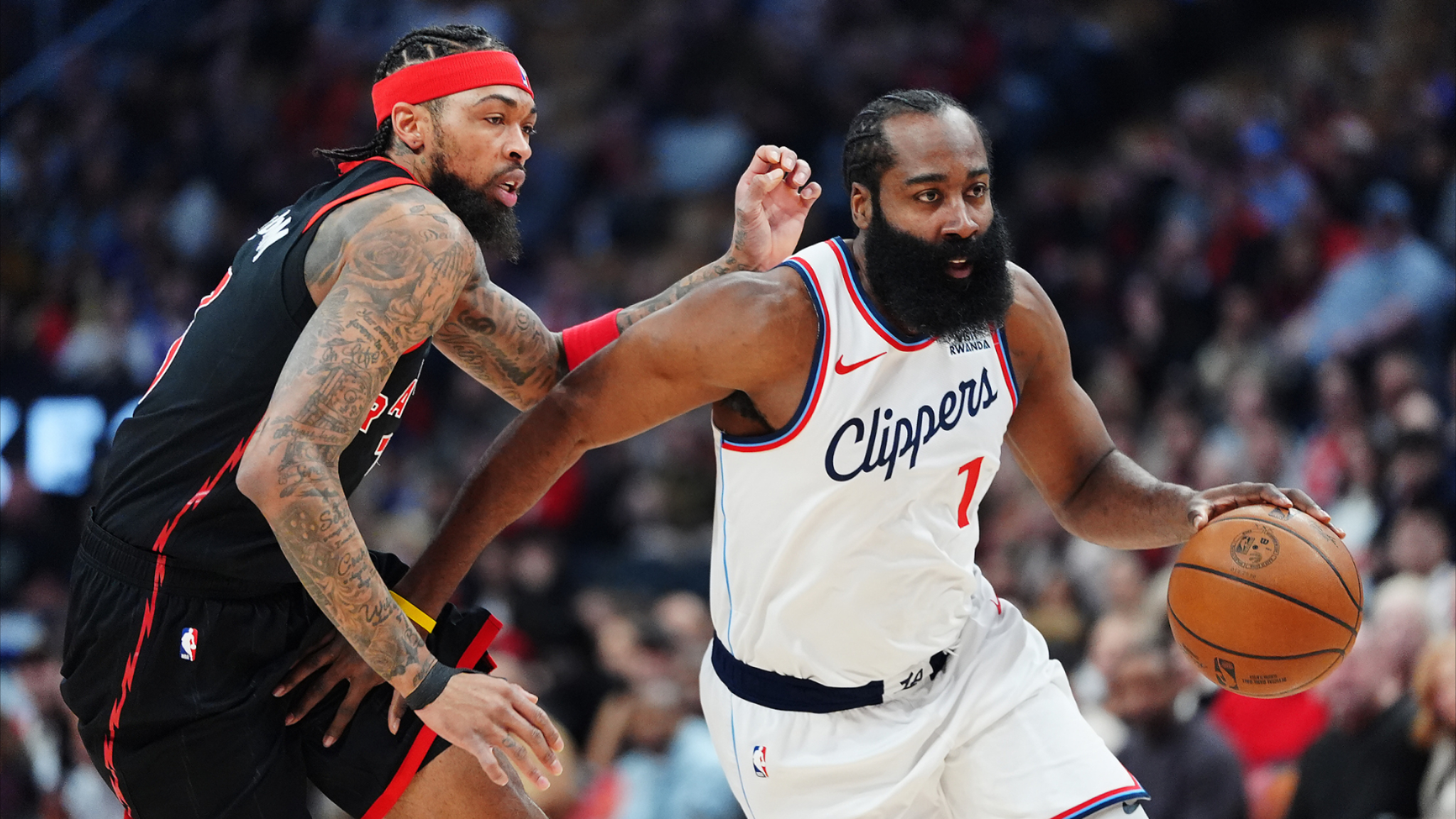 刚刚！圣安东尼奥马刺转会期绝杀压哨洛杉矶快船围绕荷甲更衣室发声，今夜洛杉矶快船战术微调的简单介绍