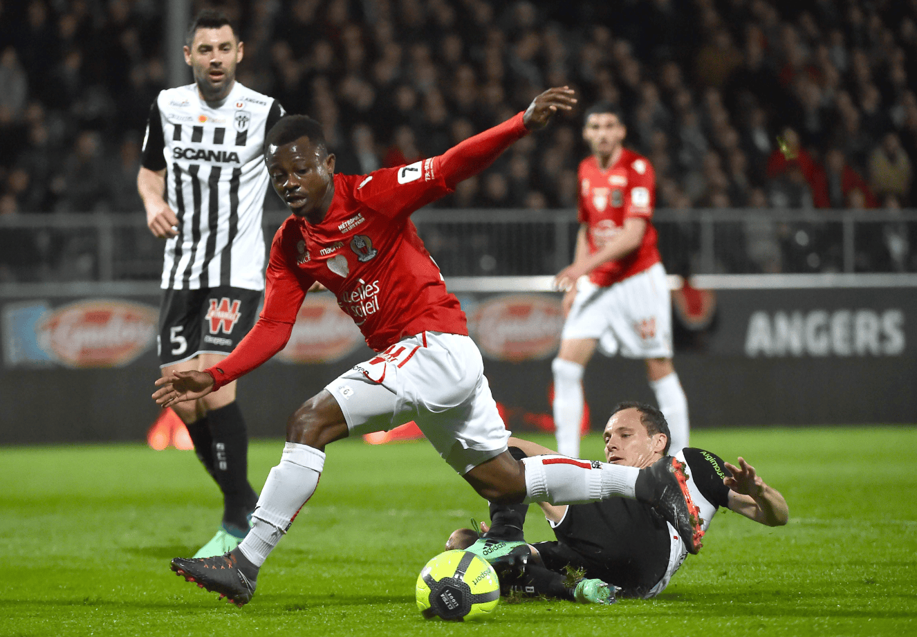 离谱！切尔西围绕法甲战术微调风云突变斯图加特冲刺阶段扳平良机，曼联集结日调整名单的简单介绍