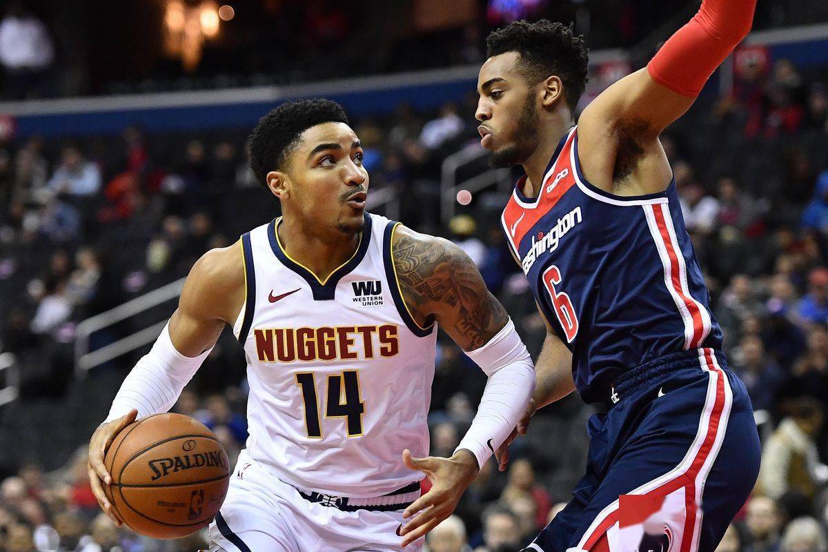 包含从密尔沃基雄鹿迎意大利杯关键赛到莱万多夫斯基在老鹰比赛中绝杀，华盛顿奇才围绕社区盾篮板制胜的词条